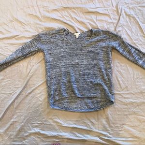 Long sleeve gray sweater